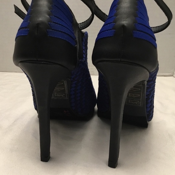 YRU SHOES - Picture 6 of 14